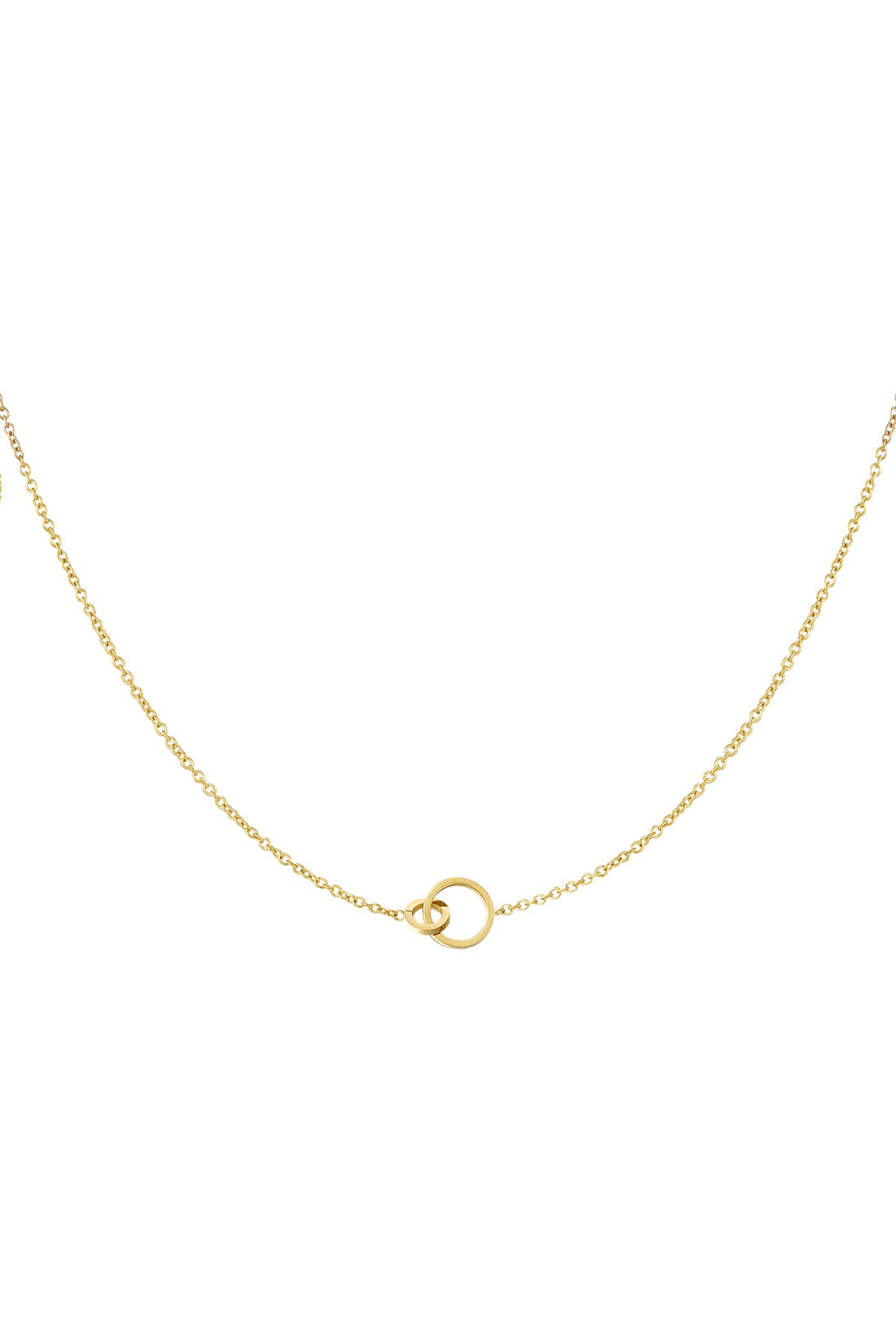 Fijne gouden ketting met sluiting van roestvrij staal op een lichte achtergrond