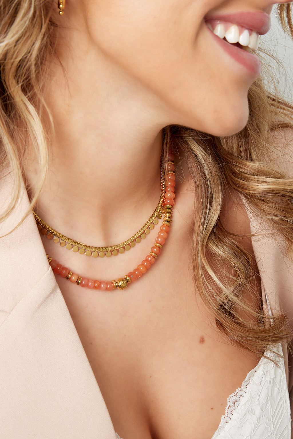 Coin Touch - schakelketting Goud aan hals