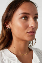 Mae - hanger ketting Goud aan hals