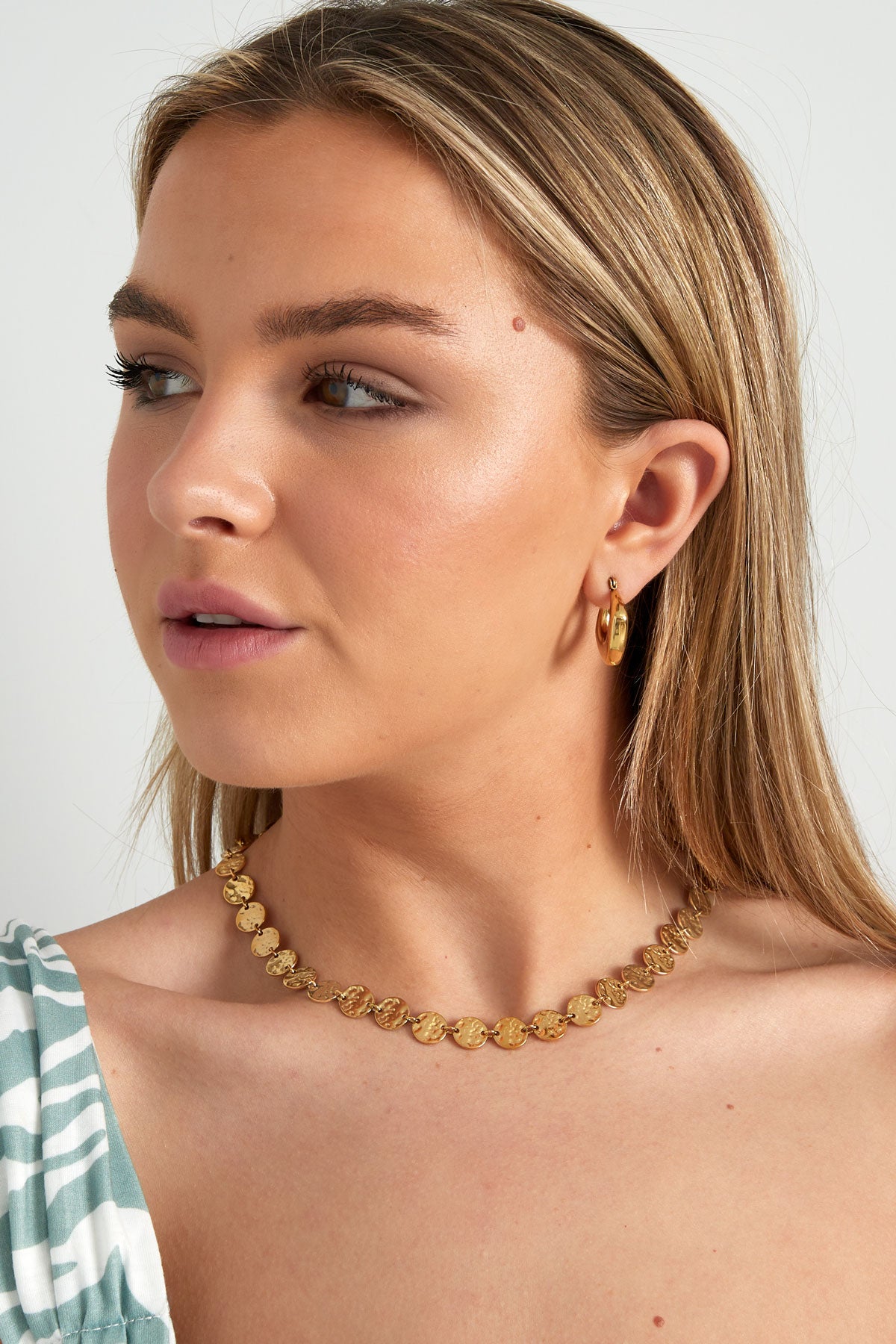Vintage - hanger ketting Goud aan hals