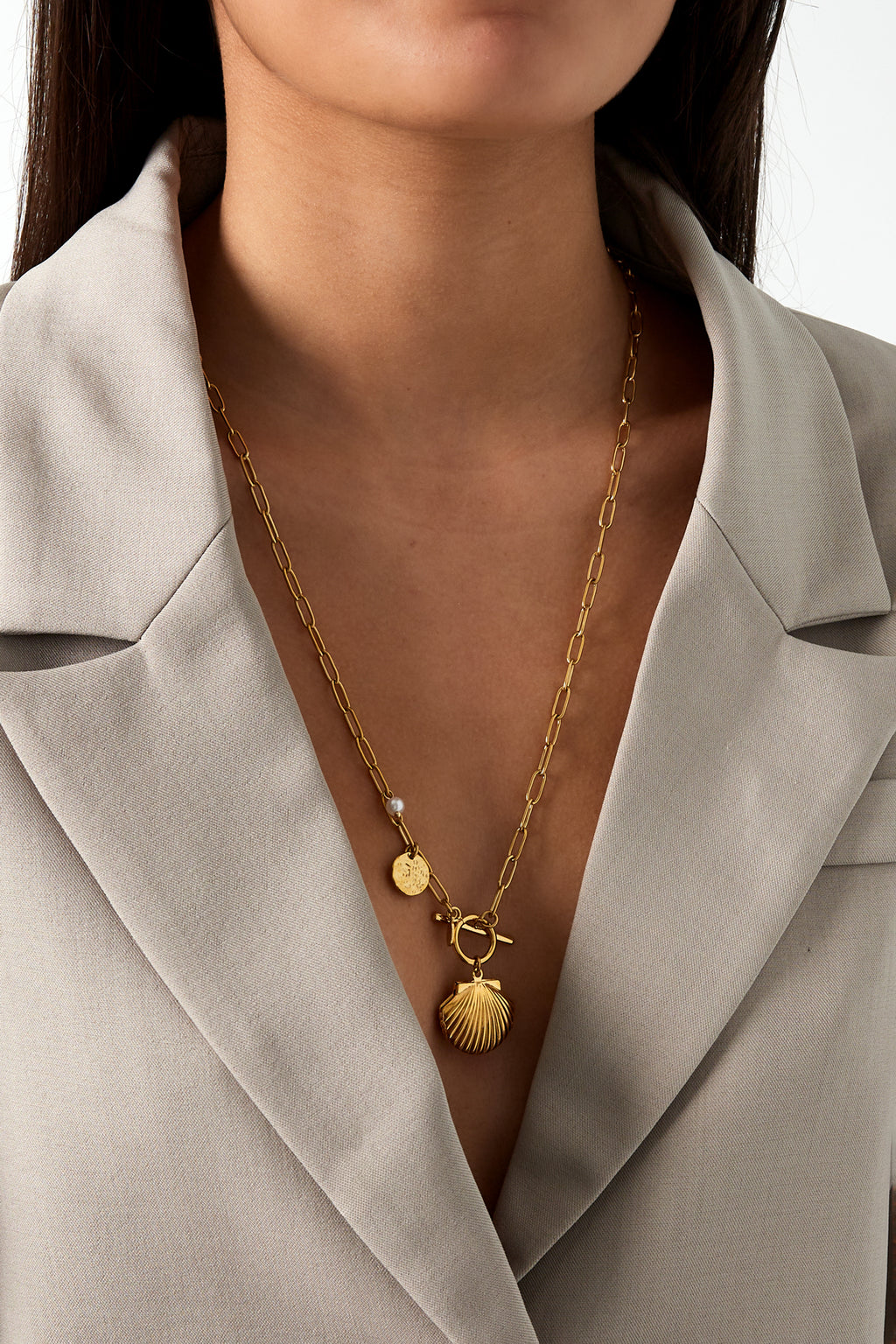 Coastal - schelp ketting Zilver aan hals