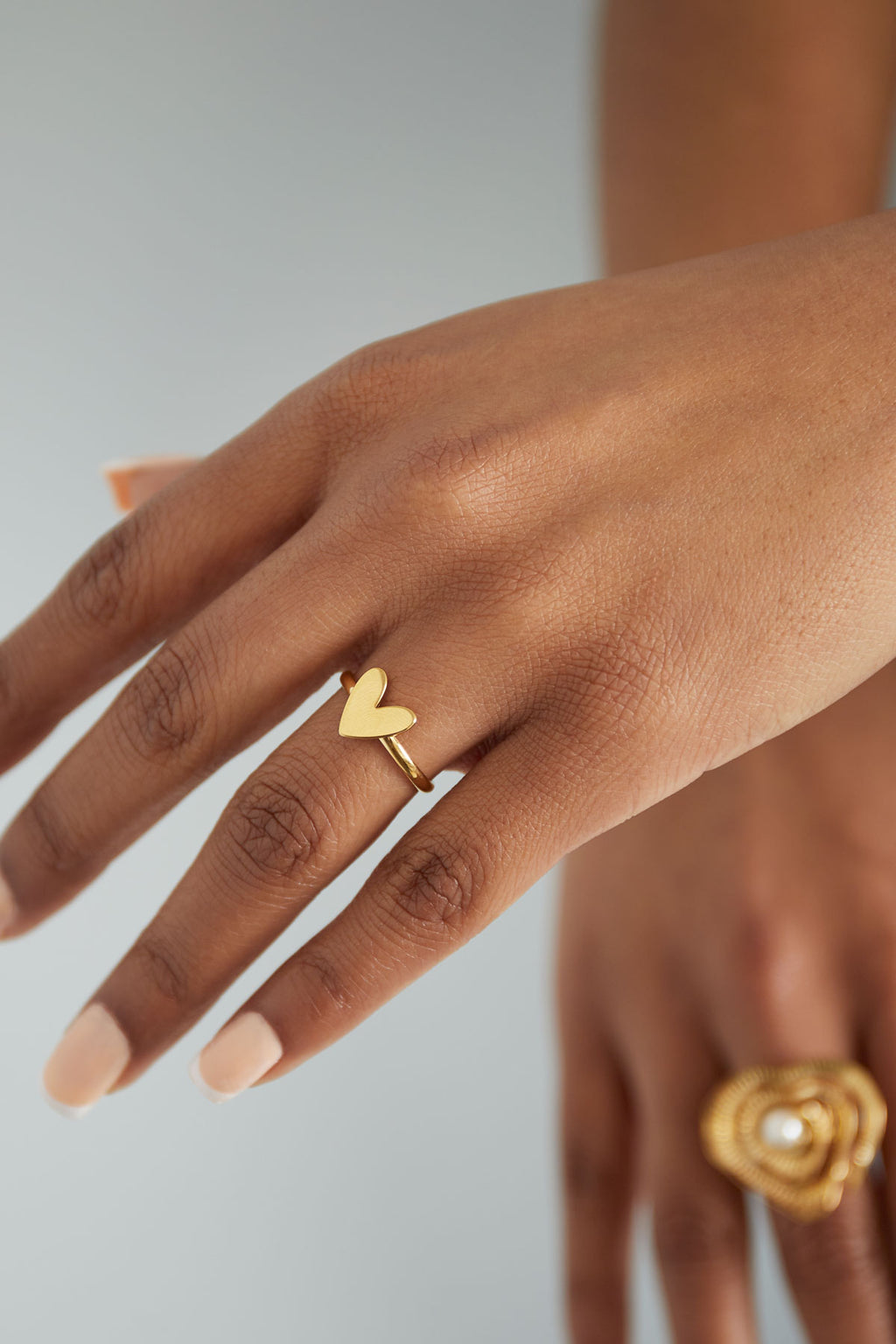 Be Mine - bandring Goud aan hand