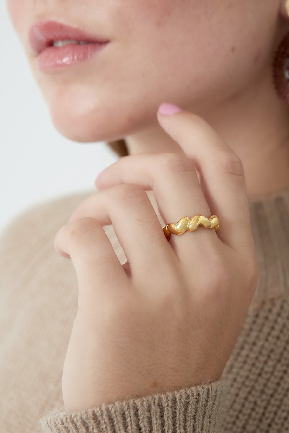 Amour - bandring Goud aan hand