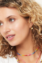 Iris - hoops Goud aan oor