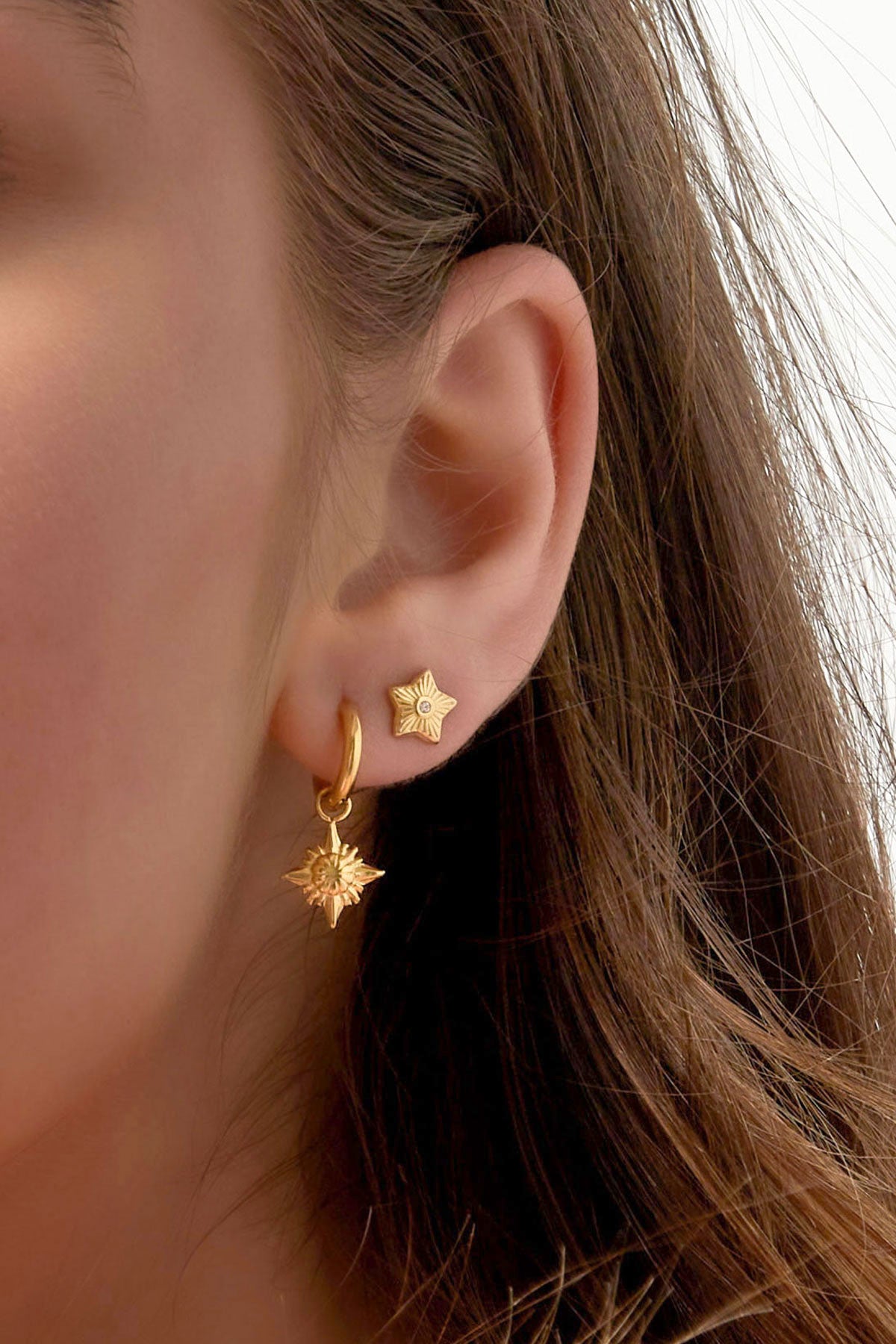Luna - studs Goud aan oor