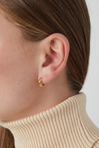 Line - hoops Goud aan oor