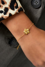 Daisy - bedelarmband Goud aan pols