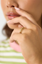 Twin - bandring Goud aan hand