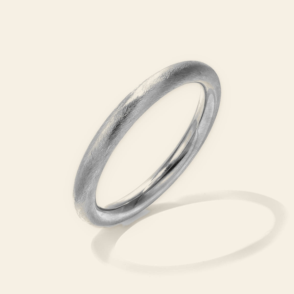 Atlas - Brede bangle zilverkleur