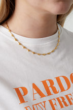 Brave - hanger ketting Goud aan hals