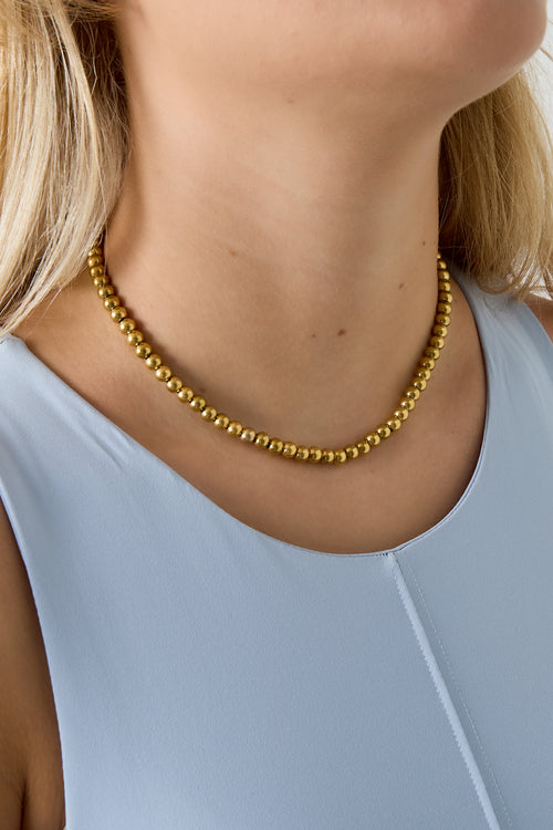 Pearlie - kralenketting Goud aan hals