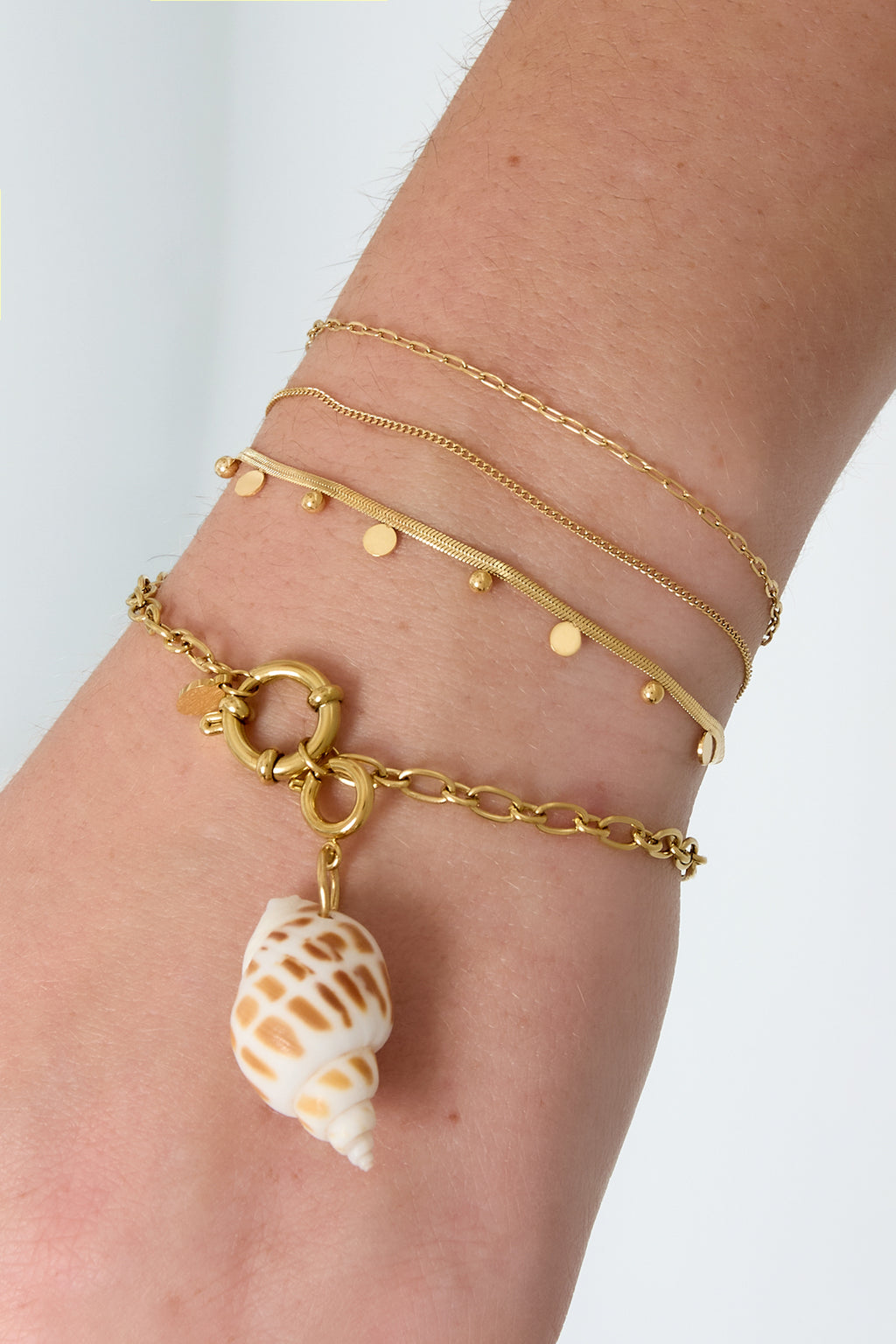 Twin - layered armband Goud aan pols