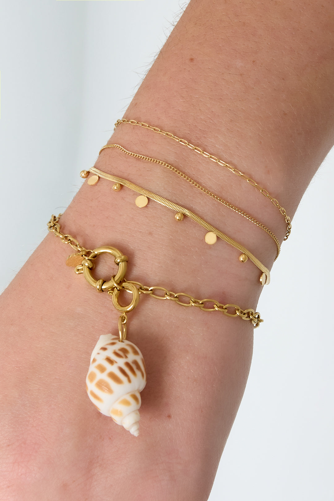 Twin - layered armband Goud aan pols