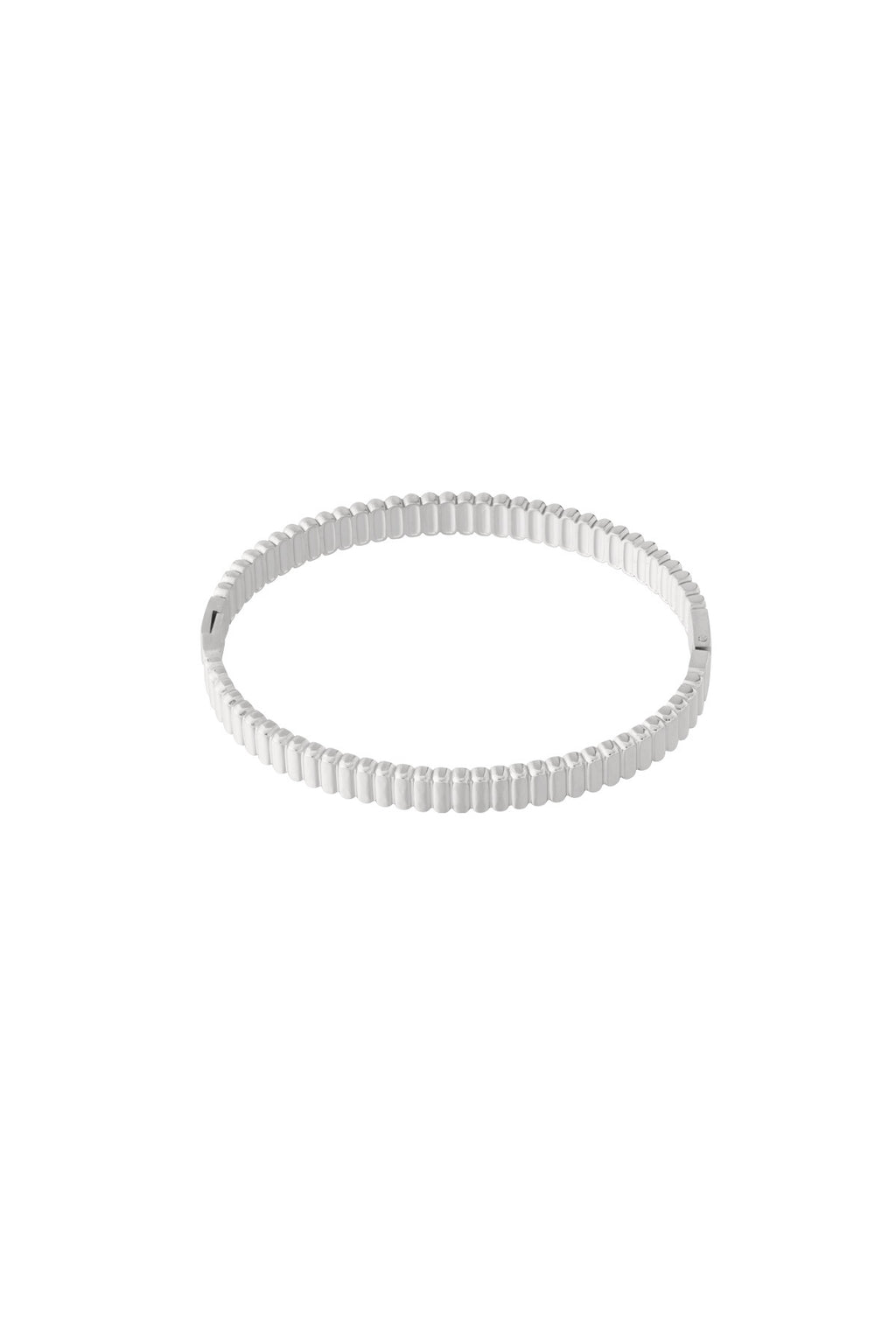 Tessa - manchet armband zilverkleurig