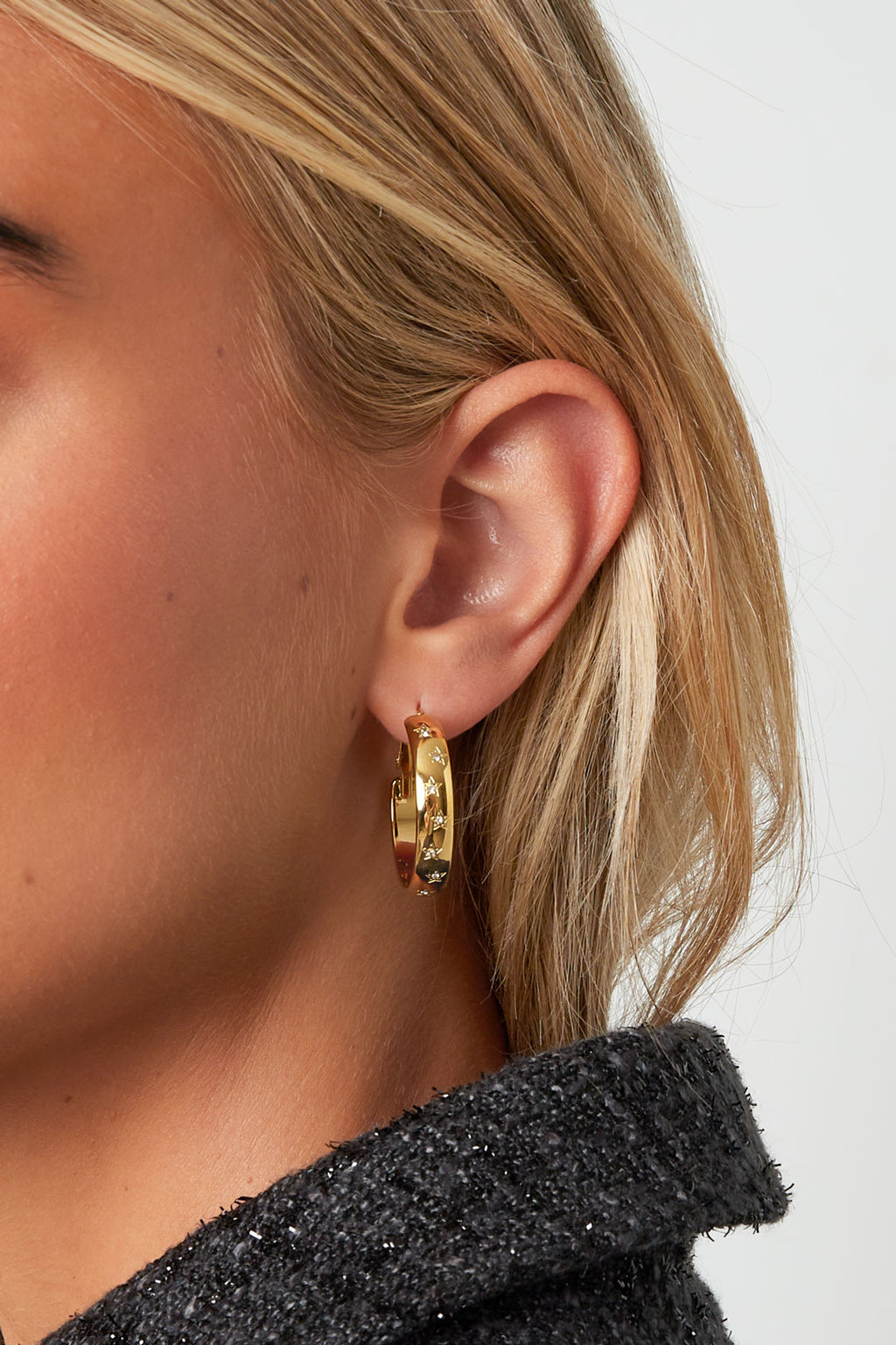 Day Dreamer - statement hoops Goud aan oor