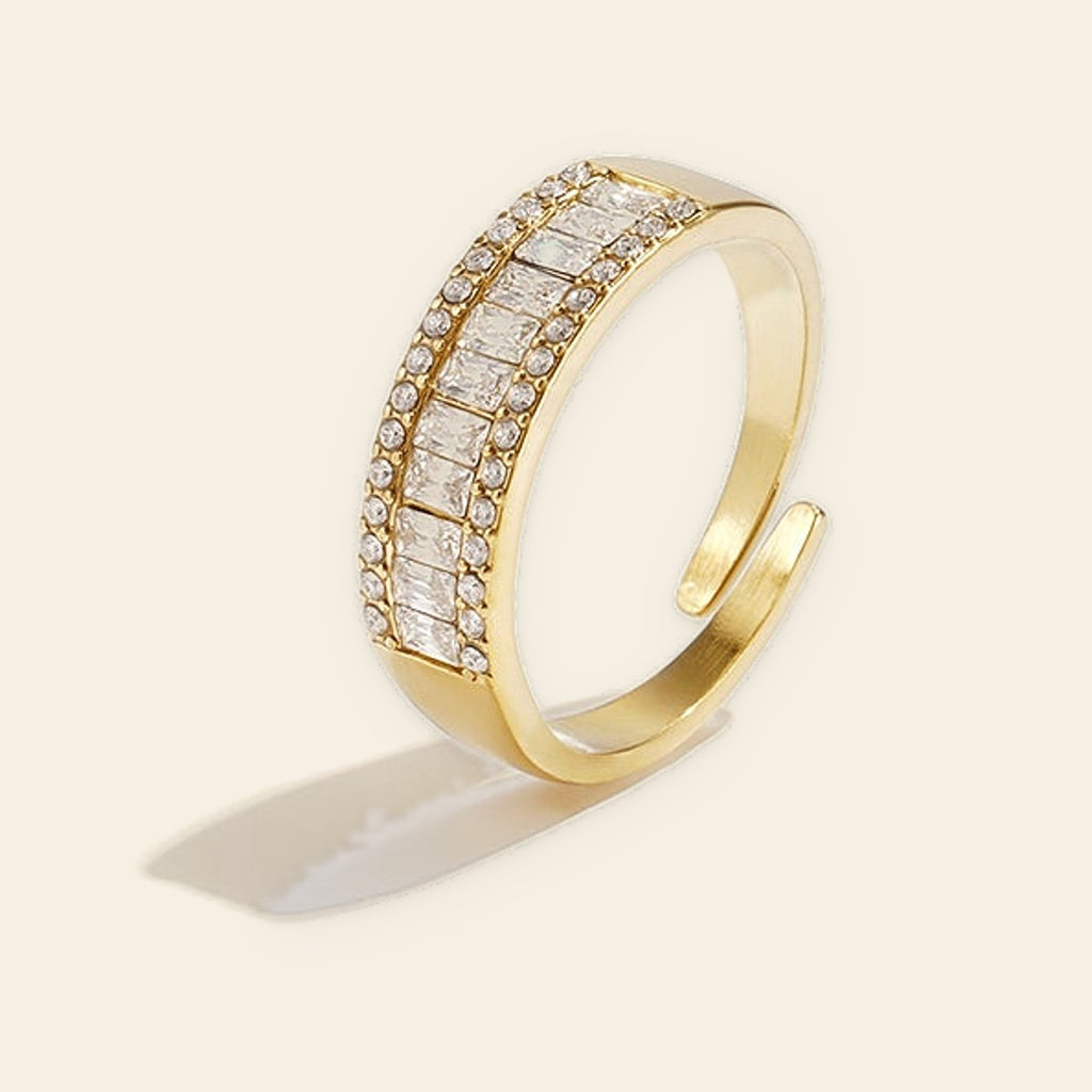 Margaux - Stapelring met baguette steentjes goudkleur
