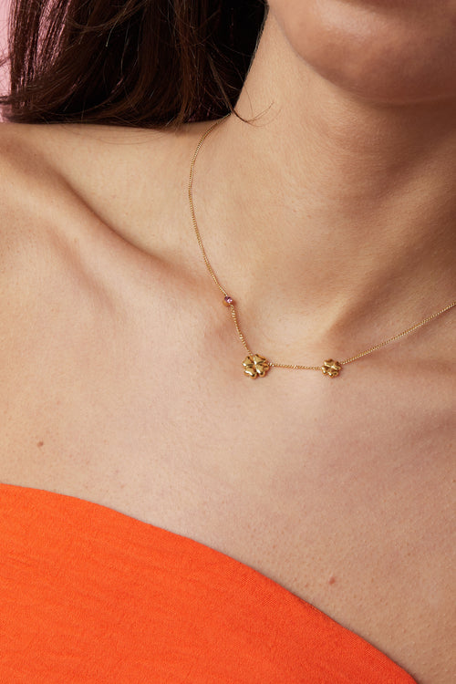 Felicia - hanger ketting gekleurd aan hals