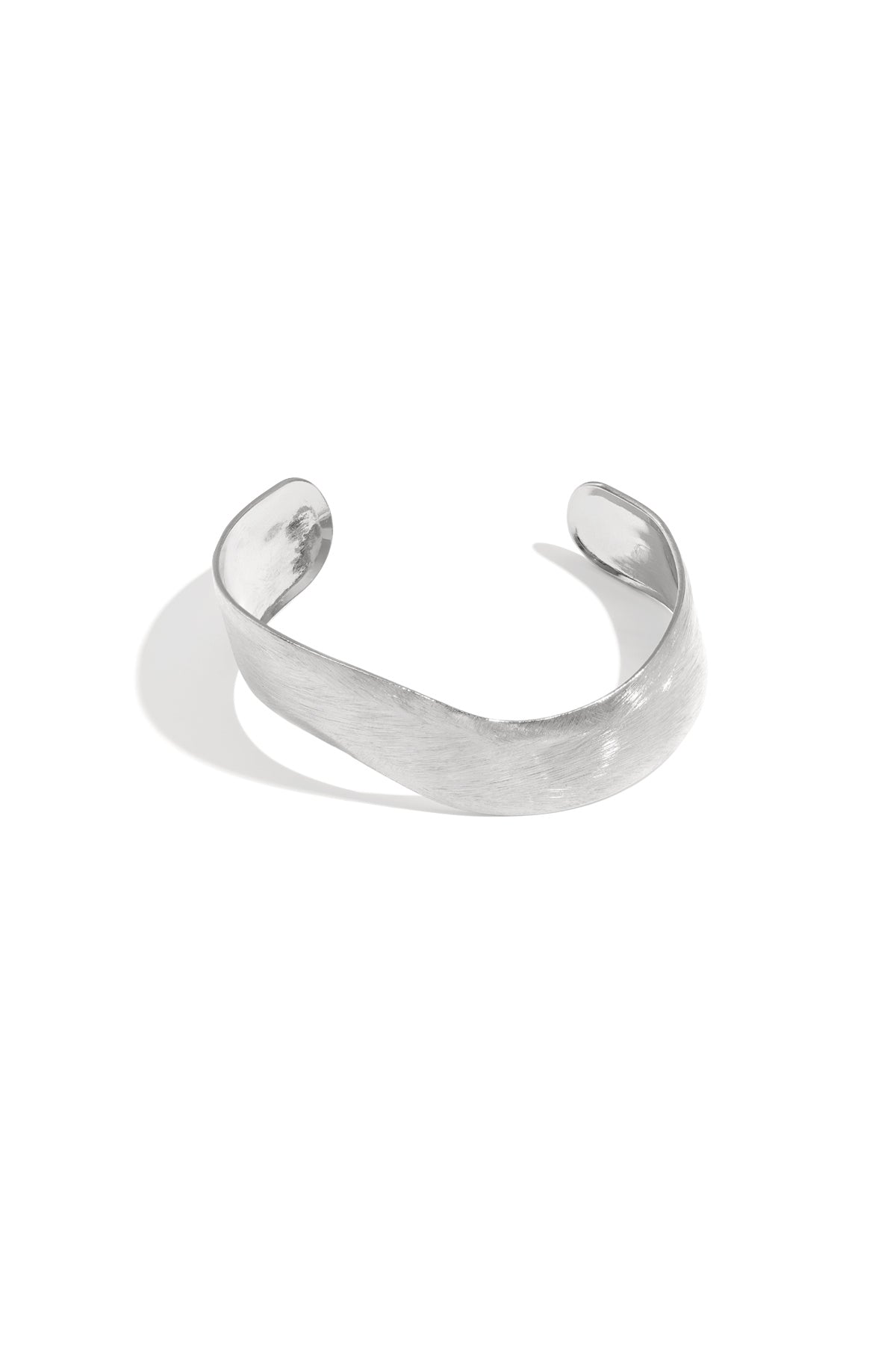 Niola - manchet armband Zilver