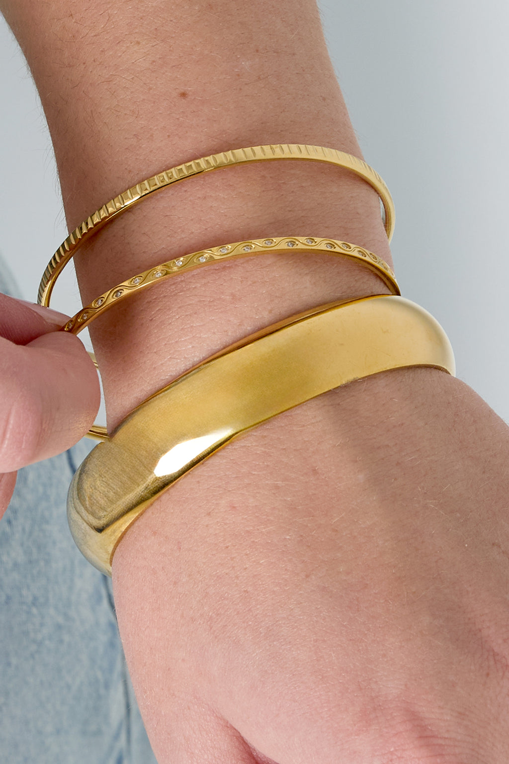 Geo - manchet armband Goud detail